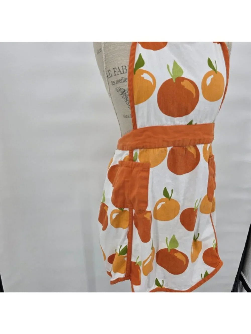 Room Essentials Bib Apron Large Orange Fruit Print Kitchen Cooking Retro TARGET